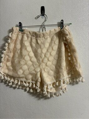 Ban Jara Cream Lace Pom-Pom Women’s Shorts L